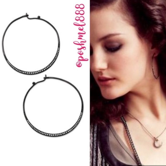 Stella & Dot | Pavé Hoops Retired Rare Heiress Gunmetal+Pavé Hoops - Picture 1 of 4